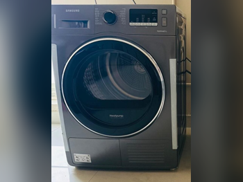 سامسونج  أسود ستانليس  2020  تقنية البخار الجاف \  كهرباء \  10 كغ