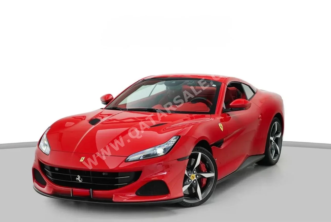 فيراري  بورتوفينو  2022  اف - 1  1,800 كم  8 سلندر  دفع خلفي  كشف  أحمر