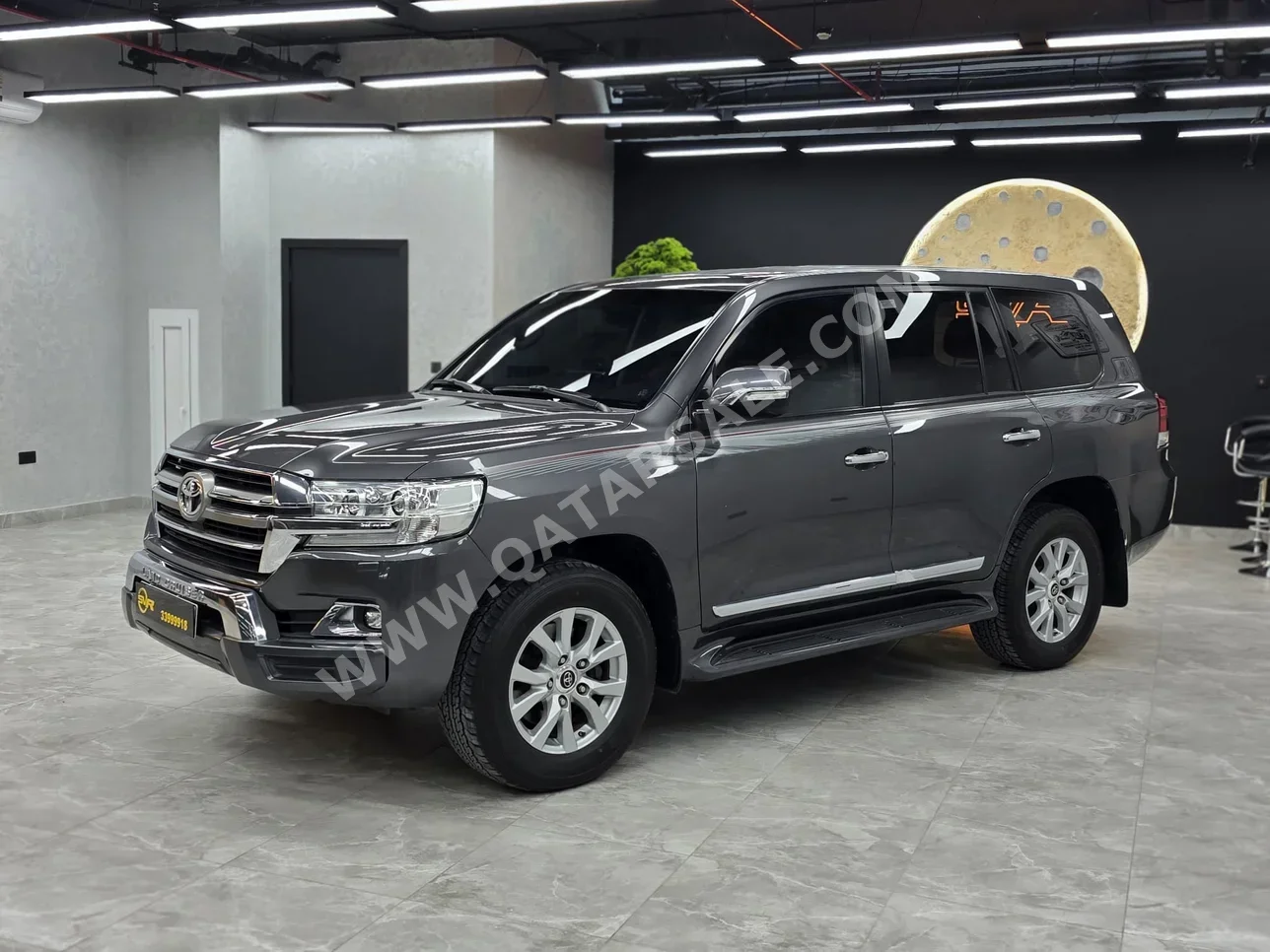 تويوتا لاند كروزر جي اكس ار 2019 اوتوماتيك 154,000 كم 8 سلندر دفع رباعي اس يو في رمادي
