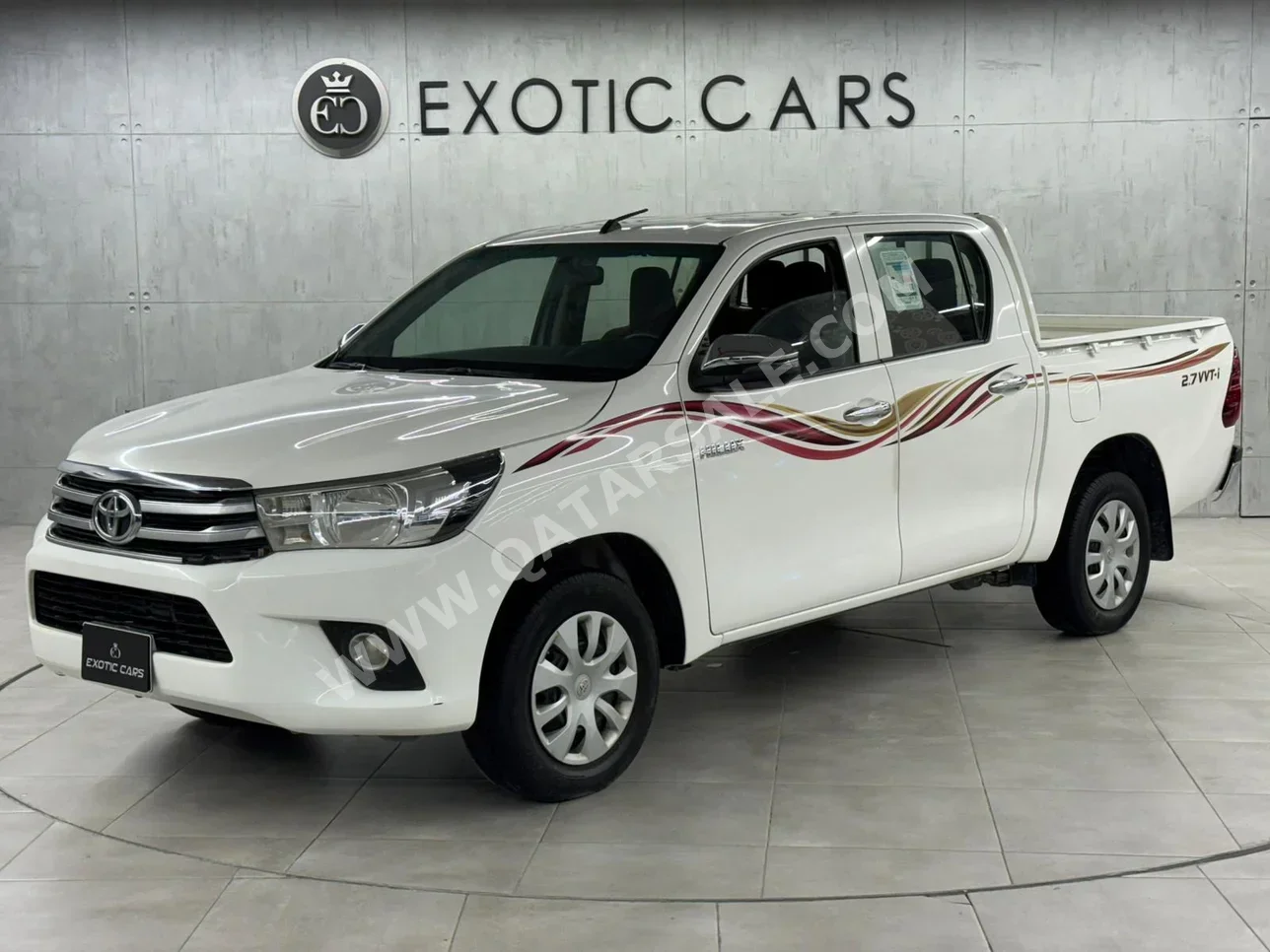تويوتا هاي لوكس 2021 عادي 159,000 كم 4 سلندر دفع رباعي بيكب أبيض