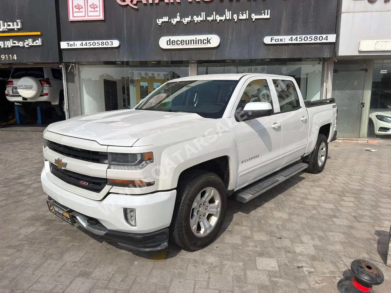 Chevrolet Silverado 2016 Automatic 180,000 Km 8 Cylinder Four Wheel Drive (4WD) Pick Up White