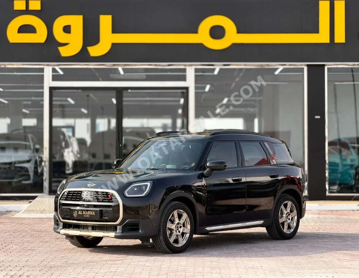 Mini  Cooper  CountryMan  S  2024  Automatic  14,000 Km  4 Cylinder  Front Wheel Drive (FWD)  Hatchback  Black  With Warranty