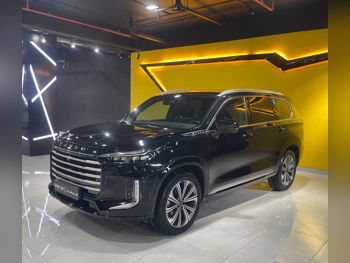 Exeed  VX  400 T  2025  Automatic  32,000 Km  6 Cylinder  Four Wheel Drive (4WD)  SUV  Black  With Warranty