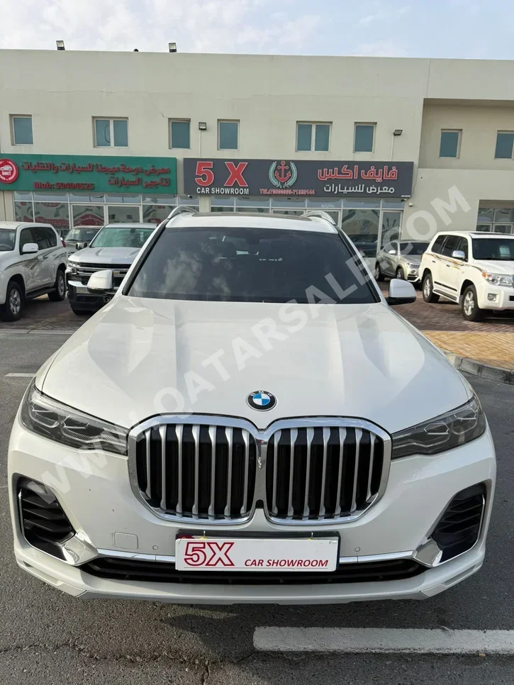 بي ام دبليو  الفئة - اكس  اكس 7  2022  اوتوماتيك  159,000 كم  8 سلندر  دفع رباعي  اس يو في  أبيض