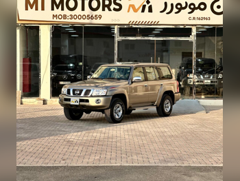 Nissan  Patrol  Safari  2024  Manual  0 Km  6 Cylinder  Four Wheel Drive (4WD)  SUV  Silver  With Warranty
