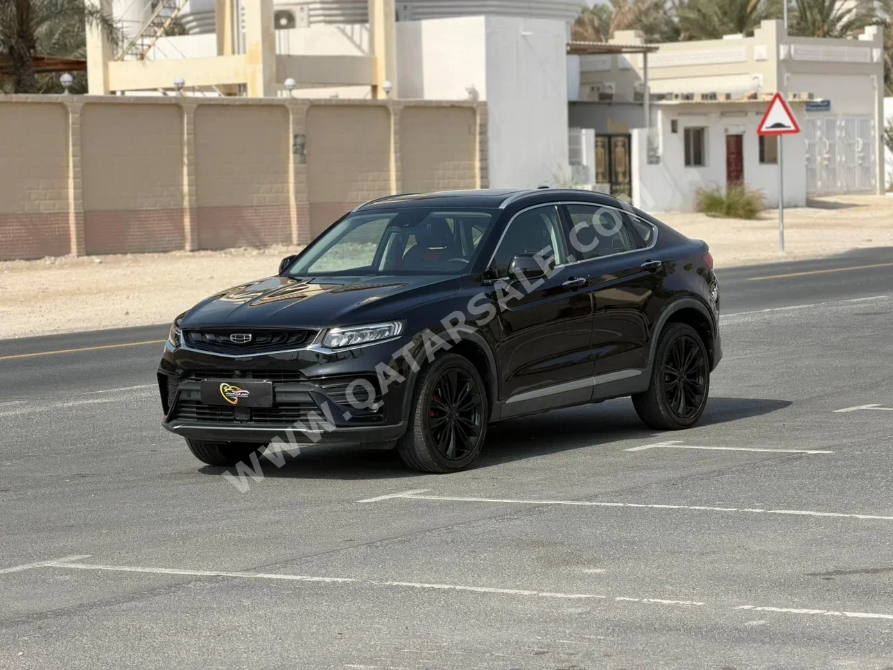 Geely Tugella 2023 Automatic 40,000 Km 4 Cylinder Four Wheel Drive (4WD) SUV Black With Warranty