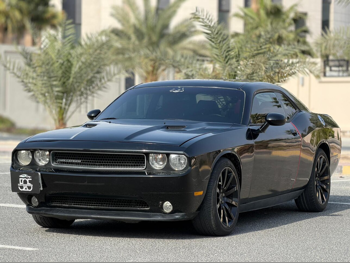 دودج  تشالنجر  2012  اوتوماتيك  180,000 كم  6 سلندر  دفع خلفي  كوبيه \ سبورت  أسود