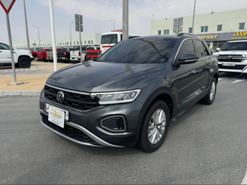 Volkswagen  T-Roc  2023  Automatic  23,000 Km  4 Cylinder  Four Wheel Drive (4WD)  SUV  Gray