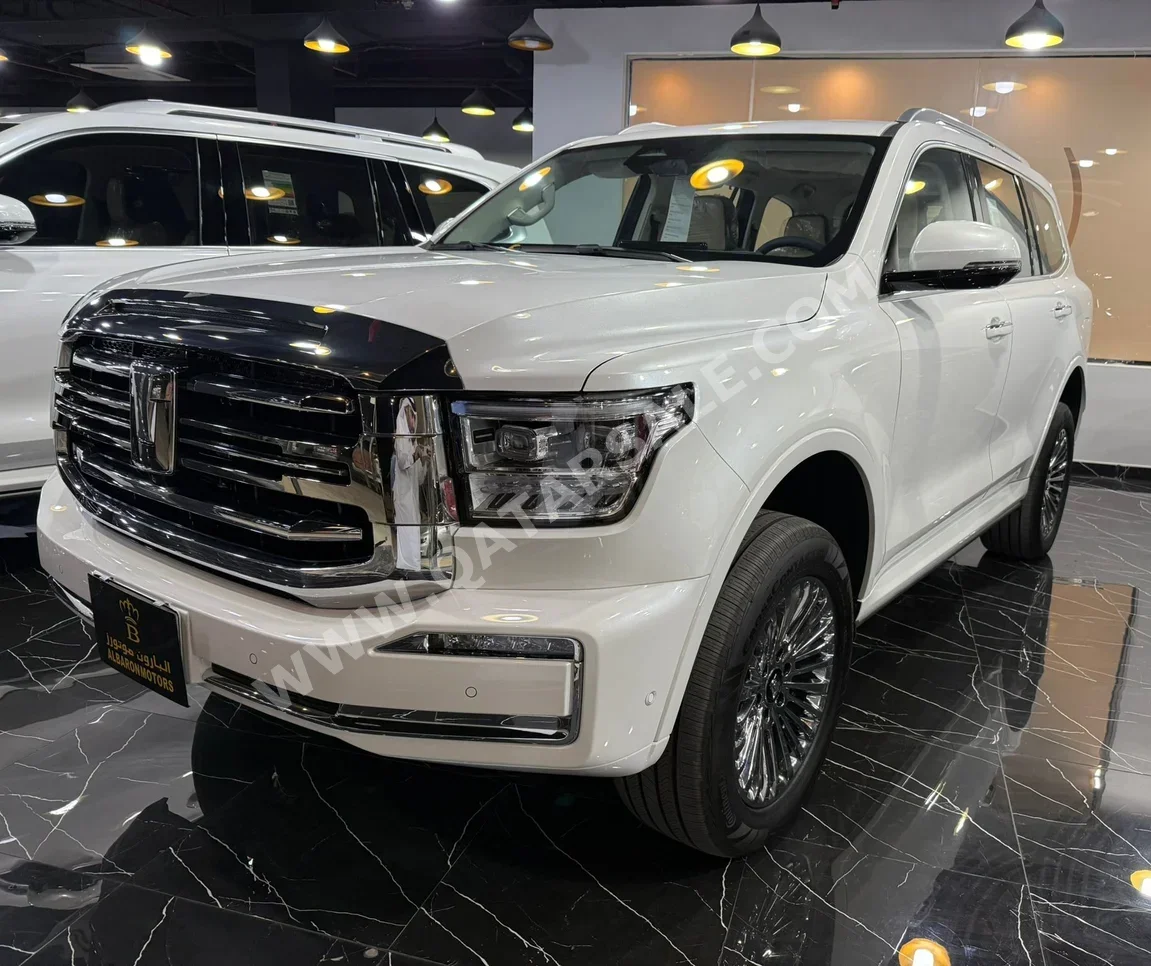 GWM  Tank  500  2025  Automatic  5,000 Km  4 Cylinder  Four Wheel Drive (4WD)  SUV  White  With Warranty