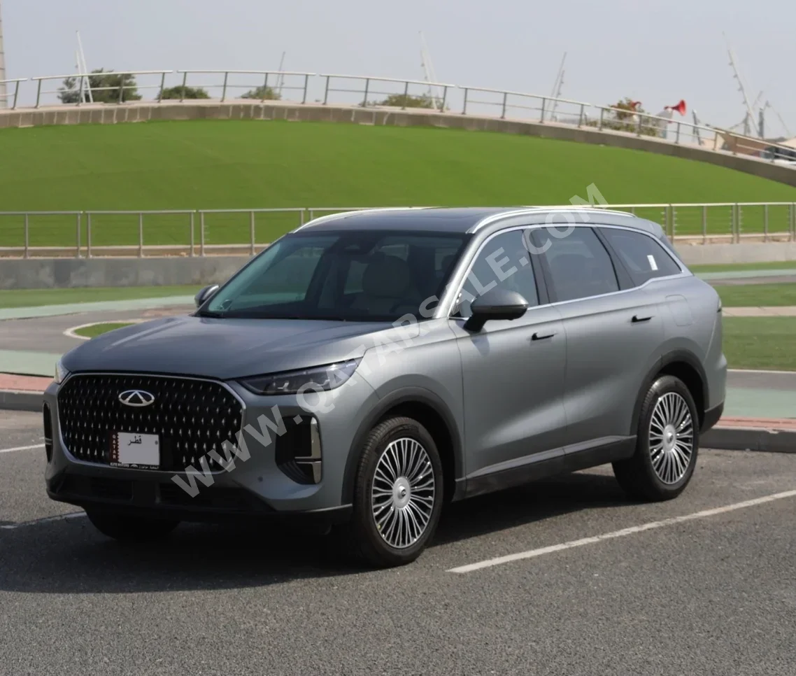 شيري تيجو 9 برو 2026 اوتوماتيك 4,600 كم 4 سلندر سحب امامي اس يو في رمادي تحت الضمان