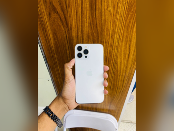 هواتف نقالة ابل  - ايفون 13  - برو ماكس  - أبيض  - تحت الضمان