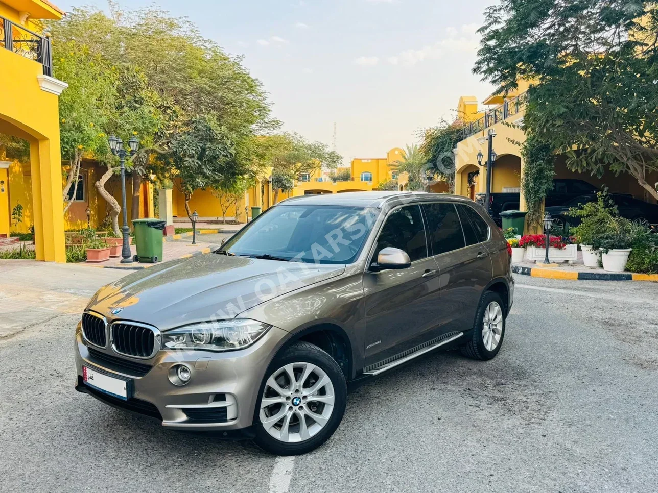 BMW  X-Series  X5  2017  Automatic  175,000 Km  6 Cylinder  Four Wheel Drive (4WD)  SUV  Gray