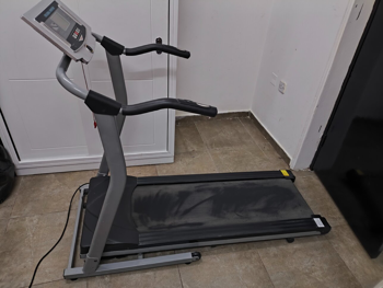 Fitness Machines - Rowing Machine