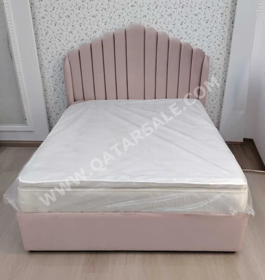 Beds - Lifestyle  - Queen  - Pink  - Mattress Included