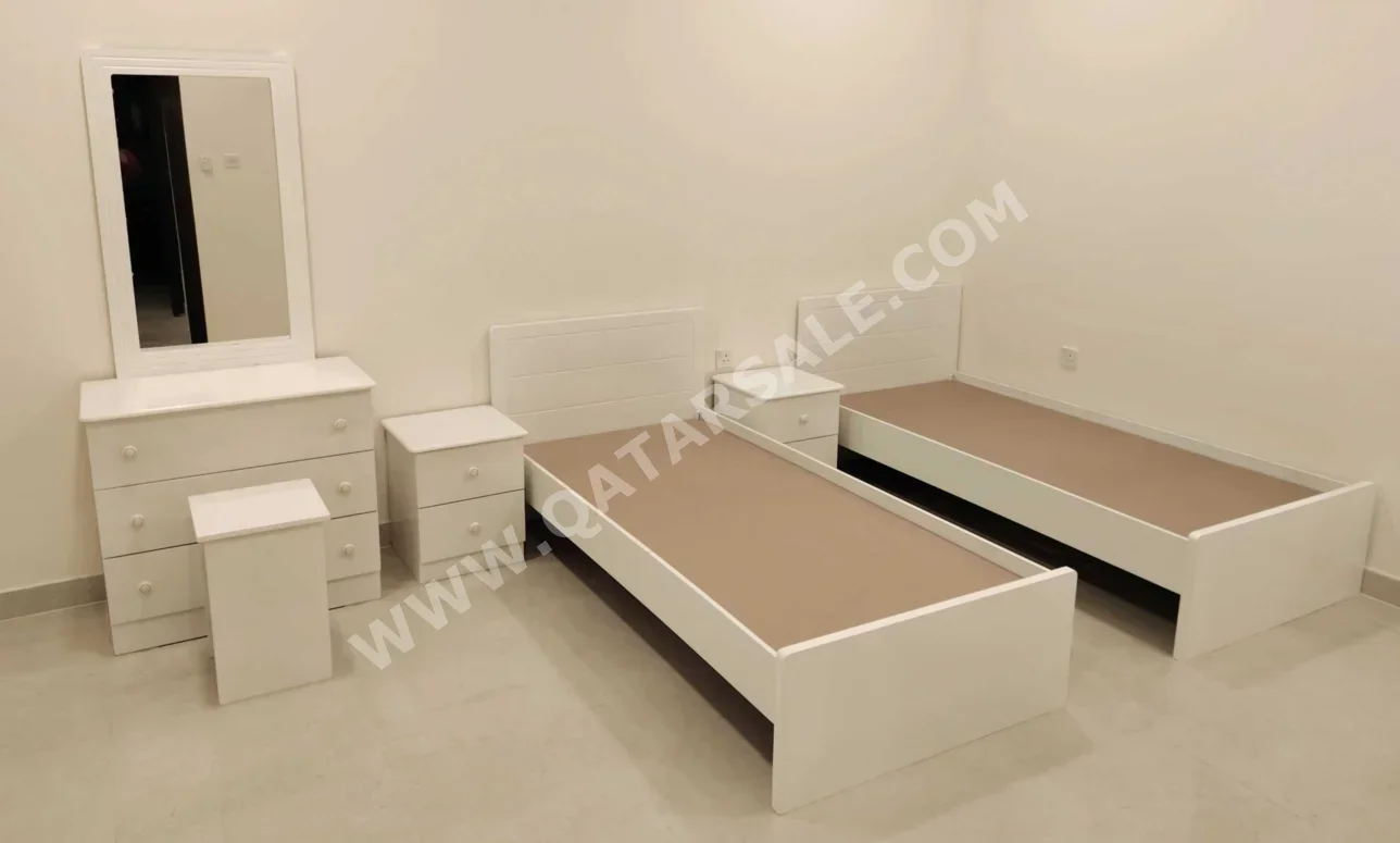 Bedroom Sets - Qatar Design - 3 Pieces Set - White