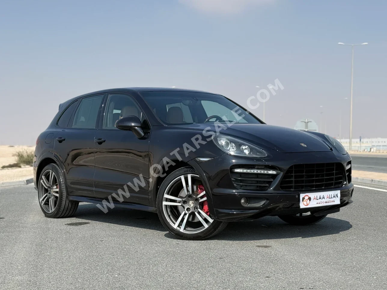 بورش  كيان  جي تي اس  2013  اوتوماتيك  126,900 كم  8 سلندر  دفع رباعي  اس يو في  أسود