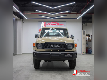Toyota  Land Cruiser  LX  2025  Manual  0 Km  6 Cylinder  Four Wheel Drive (4WD)  Pick Up  Beige  With Warranty