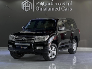 تويوتا  لاند كروزر  في اكس ار  2011  اوتوماتيك  367,000 كم  8 سلندر  دفع رباعي  اس يو في  أسود