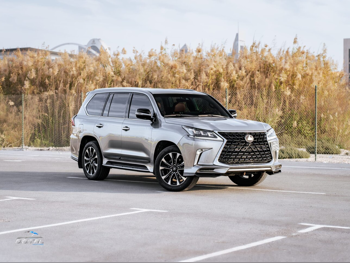 لكزس  ال اكس  570  2016  اوتوماتيك  193,000 كم  8 سلندر  دفع رباعي  اس يو في  فضي