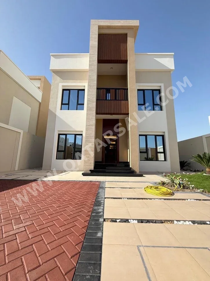 سكن عائلي - غير مفروشة - الدوحة - نعيجة - 7 غرف نوم