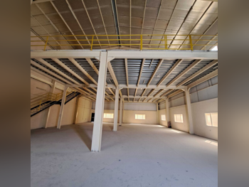 Warehouses & Stores - Al Wakrah  - Barkit Al Awamer  -Area Size: 1000 Square Meter
