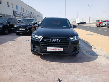 Audi  Q7  45 TFSI Quattro  2018  Automatic  100,000 Km  4 Cylinder  Four Wheel Drive (4WD)  SUV  Black