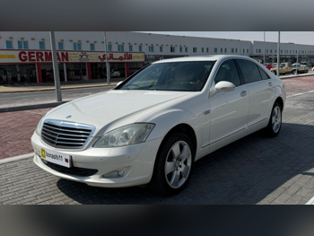 Mercedes-Benz  S-Class  350  2007  Automatic  140,000 Km  6 Cylinder  Rear Wheel Drive (RWD)  Sedan  White
