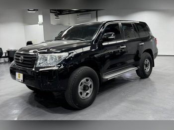 Toyota  Land Cruiser  G  2014  Automatic  314,000 Km  6 Cylinder  Four Wheel Drive (4WD)  SUV  Black