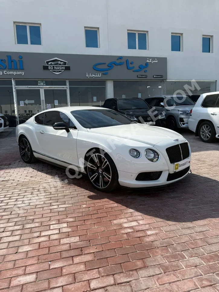 Bentley  Continental  GT  2015  Automatic  61,267 Km  12 Cylinder  All Wheel Drive (AWD)  Coupe / Sport  White