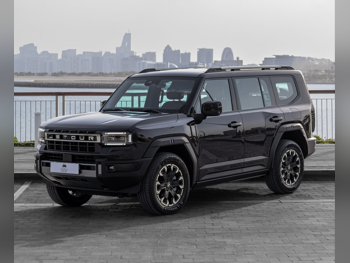 جيتور جي 700 4 سلندر إس يو في 4 في 4 أسود 2026