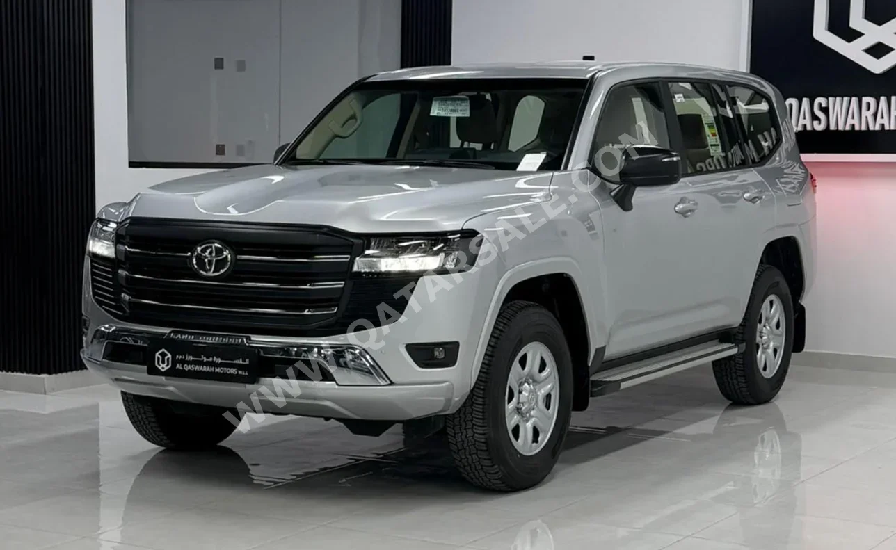 تويوتا لاند كروزر جي اكس 2026 اوتوماتيك 9,000 كم 6 سلندر دفع رباعي اس يو في فضي تحت الضمان