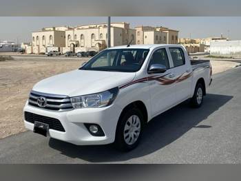 Toyota  Hilux  2022  Automatic  115,000 Km  4 Cylinder  Four Wheel Drive (4WD)  Pick Up  White