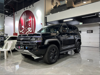 بي واي دي  ليوبيرد 5  الترا 5  2026  اوتوماتيك  0 كم  4 سلندر  دفع رباعي  اس يو في  أسود