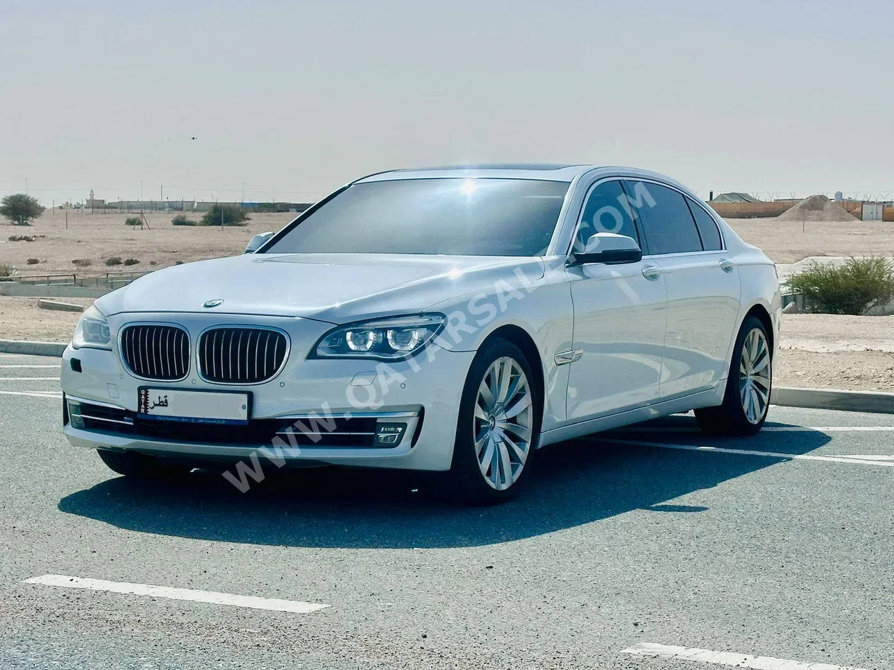 BMW  7-Series  740 Li  2014  Automatic  151,000 Km  6 Cylinder  Rear Wheel Drive (RWD)  Sedan  White