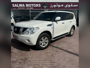 نيسان  باترول  اس اي  2013  اوتوماتيك  275,000 كم  8 سلندر  دفع رباعي  اس يو في  أبيض