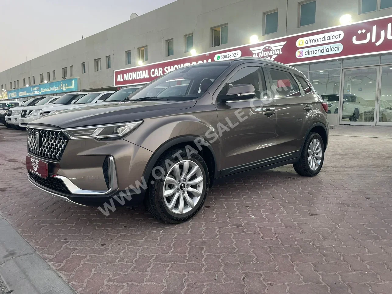 بيستون  تي 33  2021  اوتوماتيك  56,000 كم  4 سلندر  دفع خلفي  اس يو في  بني