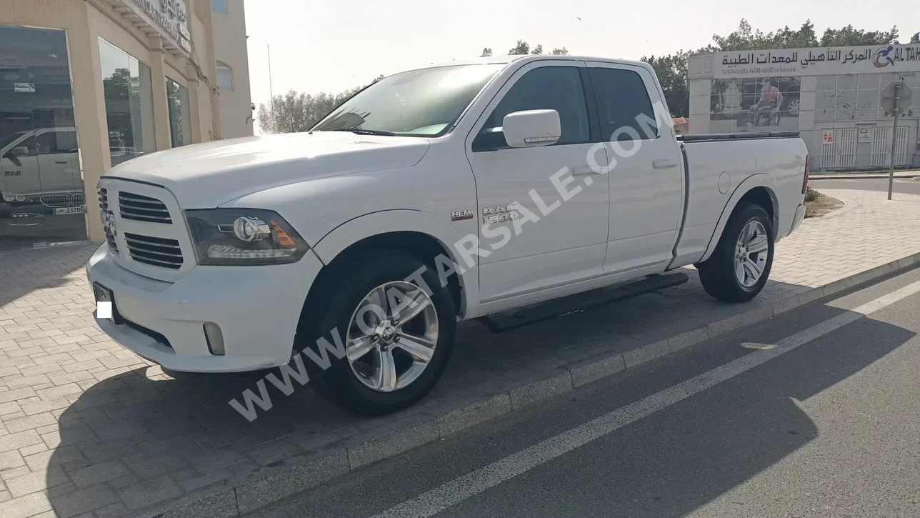 Dodge  Ram  1500  2016  Automatic  129,000 Km  8 Cylinder  Four Wheel Drive (4WD)  Pick Up  White