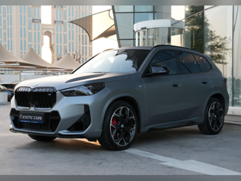 بي ام دبليو  الفئة - اكس  اكس 1 ام  2025  اوتوماتيك  7,000 كم  4 سلندر  دفع رباعي  اس يو في  رمادي  تحت الضمان