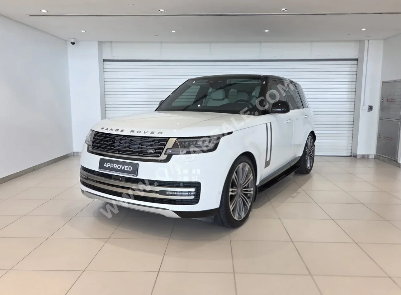 Land Rover  Range Rover  HSE  2025  Automatic  4,456 Km  6 Cylinder  Four Wheel Drive (4WD)  SUV  White  With Warranty