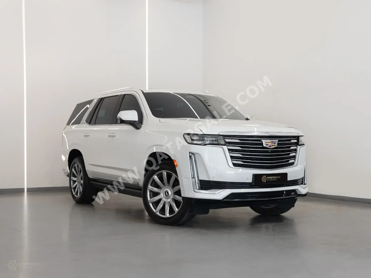 كاديلاك  اسكيليد  600  2021  اوتوماتيك  62,950 كم  8 سلندر  دفع رباعي  اس يو في  أبيض