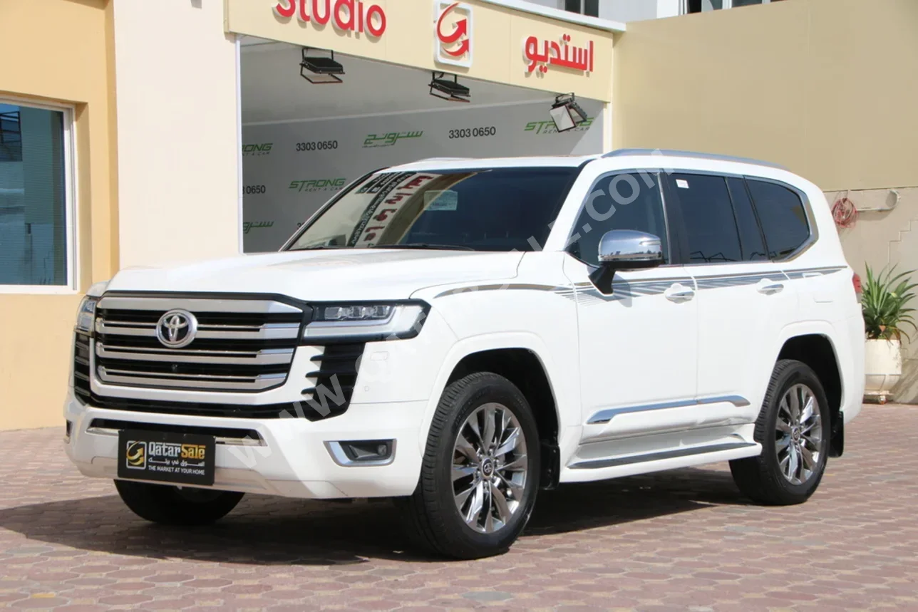 Toyota Land Cruiser VX Twin Turbo 2023 Automatic 55,000 Km 6 Cylinder Four Wheel Drive (4WD) SUV White With Warranty