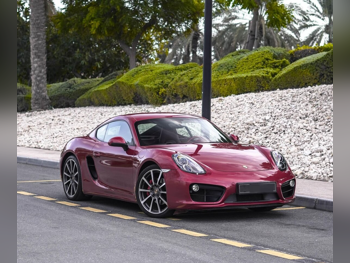 بورش  كايمان  اس  2014  اوتوماتيك  120,000 كم  6 سلندر  دفع خلفي  كوبيه \ سبورت  عنابي  تحت الضمان