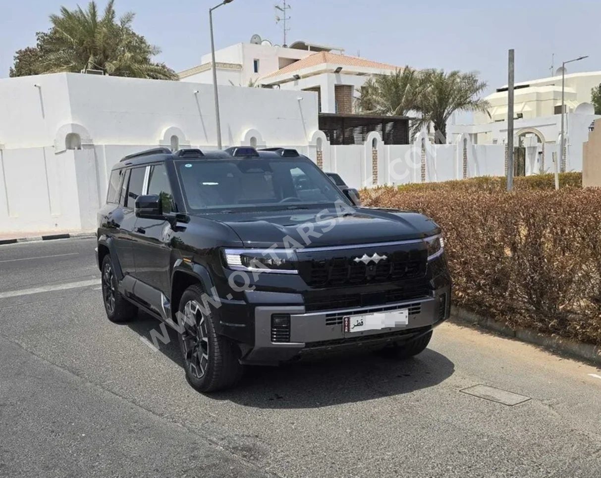 BYD  Leopard 8  Flagship  2025  Automatic  0 Km  4 Cylinder  Four Wheel Drive (4WD)  SUV  Black