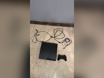 Video Games Consoles - Sony  - PlayStation 3  - 512 GB  -Included Controllers: 1
