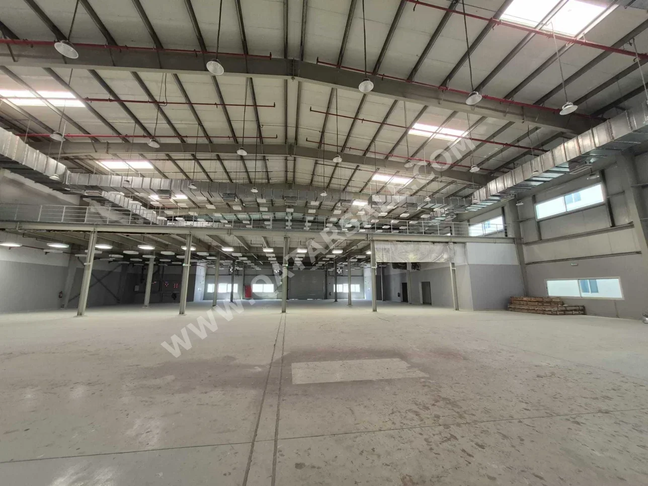 Warehouses & Stores - Al Wakrah  - Barkit Al Awamer  -Area Size: 5250 Square Meter