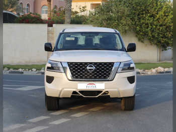 نيسان  باترول  أكس أي  2021  اوتوماتيك  400 كم  6 سلندر  دفع رباعي  اس يو في  أبيض