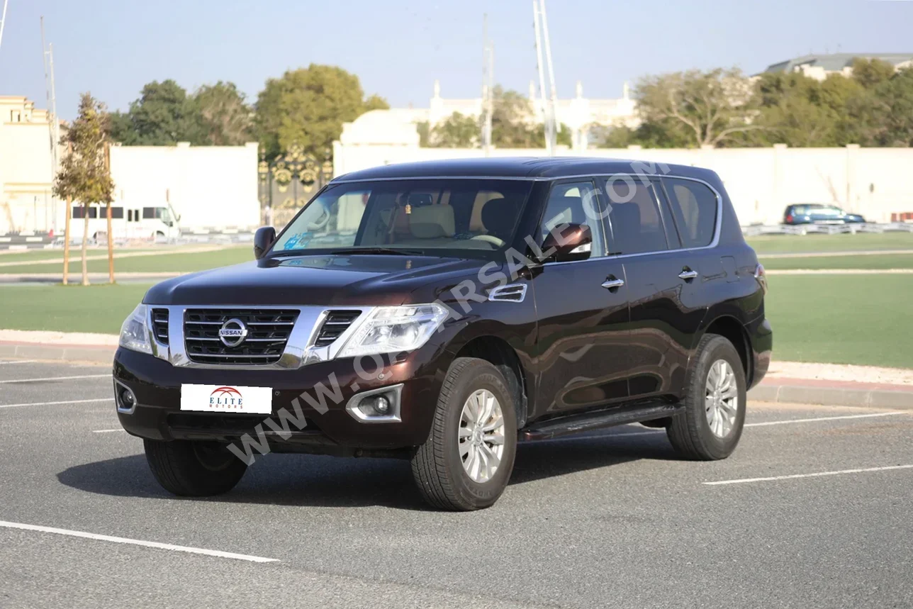 نيسان  باترول  اس اي  2017  اوتوماتيك  88,000 كم  6 سلندر  دفع رباعي  اس يو في  بني