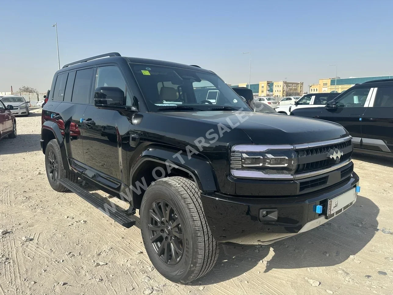 بي واي دي ليوبيرد 5 الترا 5 2025 اوتوماتيك 0 كم 4 سلندر دفع رباعي اس يو في أسود تحت الضمان