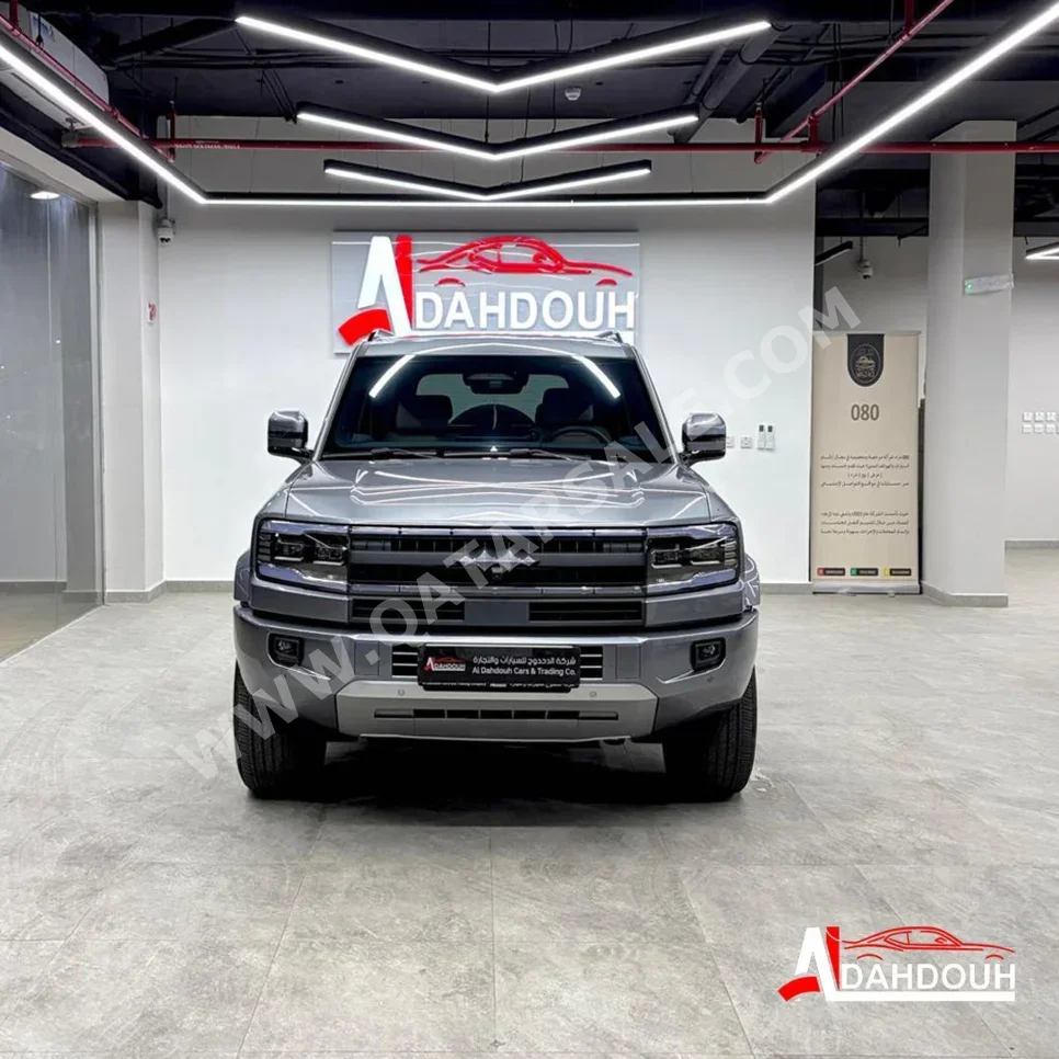 BYD  Leopard 5  Ultra 5  2026  Automatic  9,000 Km  4 Cylinder  Four Wheel Drive (4WD)  SUV  Gray  With Warranty