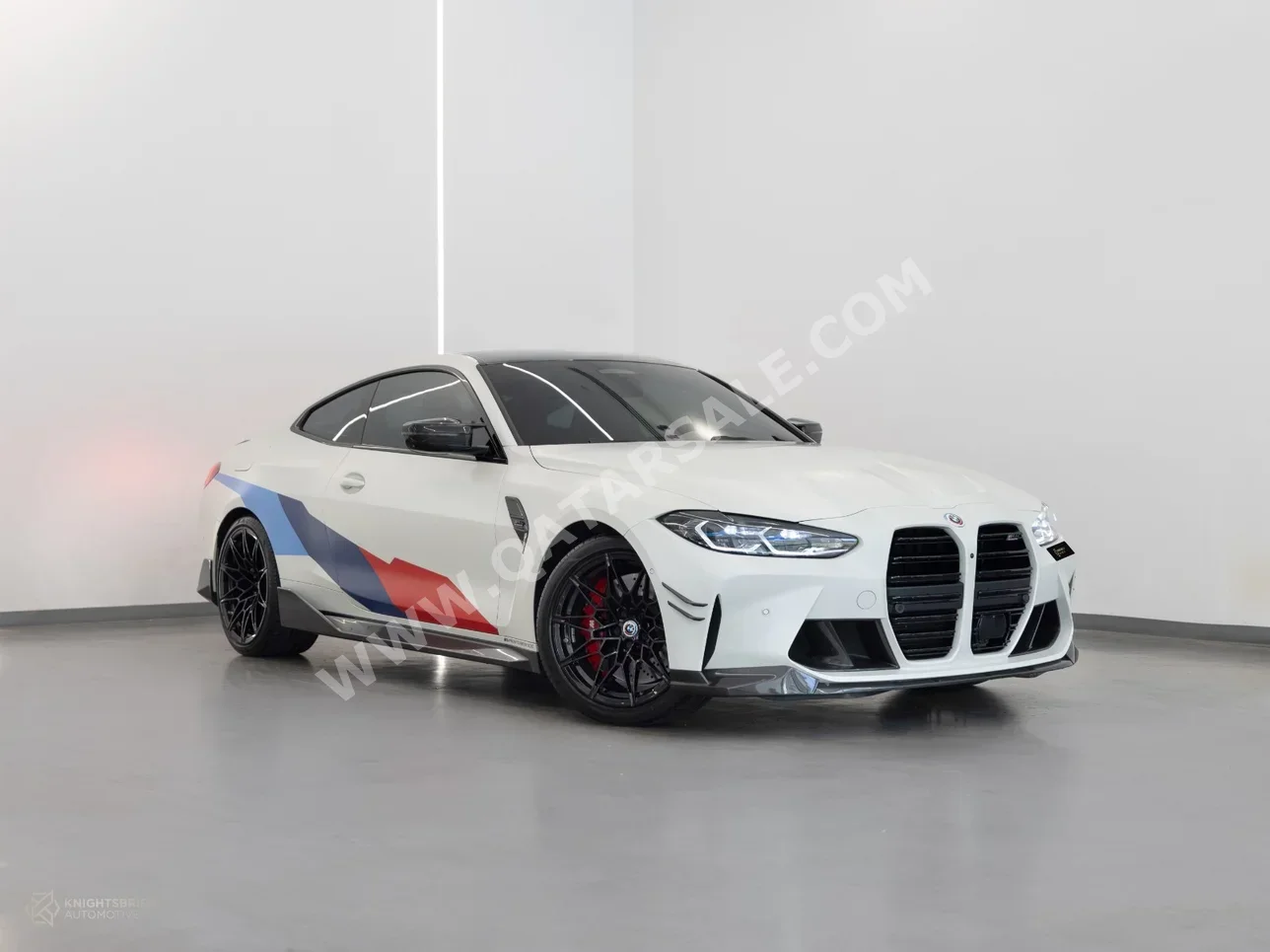بي ام دبليو  الفئة - ام  4 كومبيتيشن  2021  اوتوماتيك  18,350 كم  6 سلندر  دفع خلفي  سيدان  أبيض  تحت الضمان